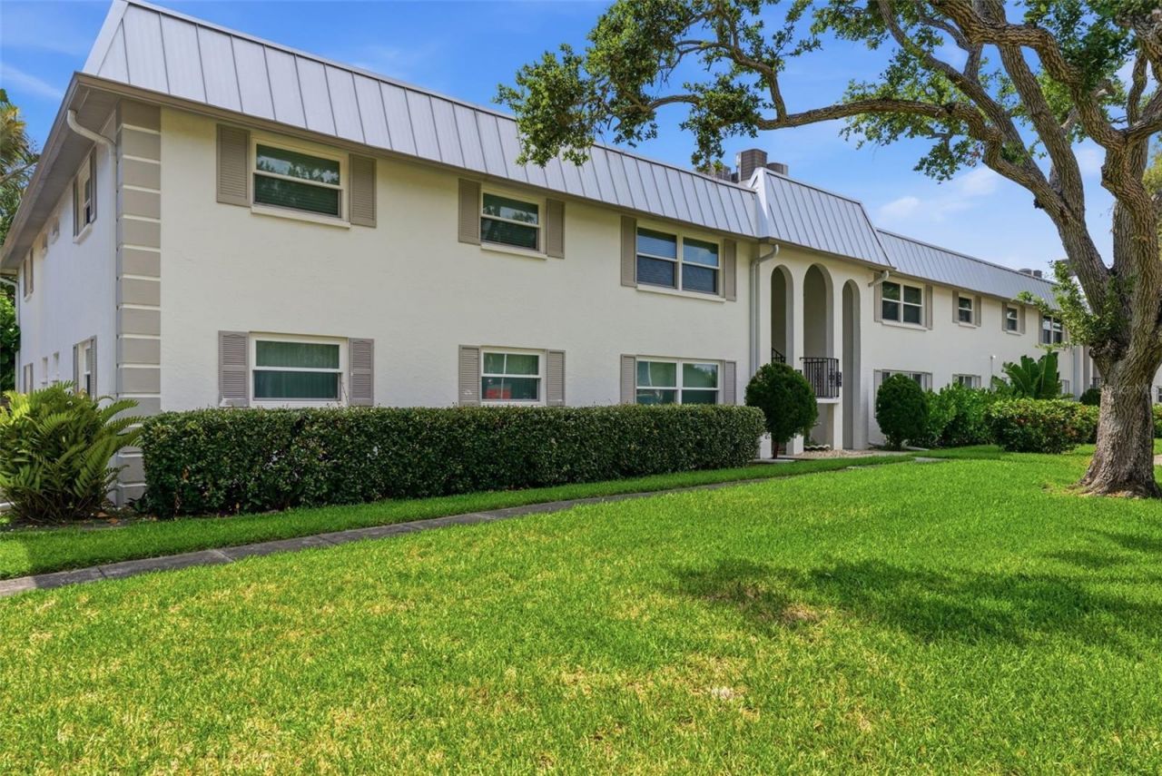 5800 Hollywood Boulevard, Unit 214, Sarasota, FL 34231 Photo