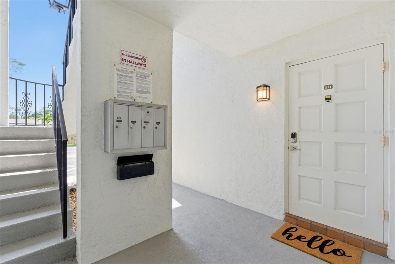 5800 Hollywood Boulevard, Unit 214, Sarasota, FL 34231 Photo