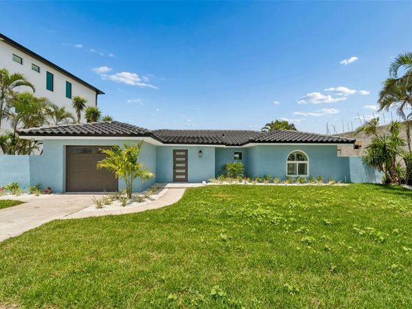 10238 TARPON DRIVE , TREASURE ISLAND, FL 33706