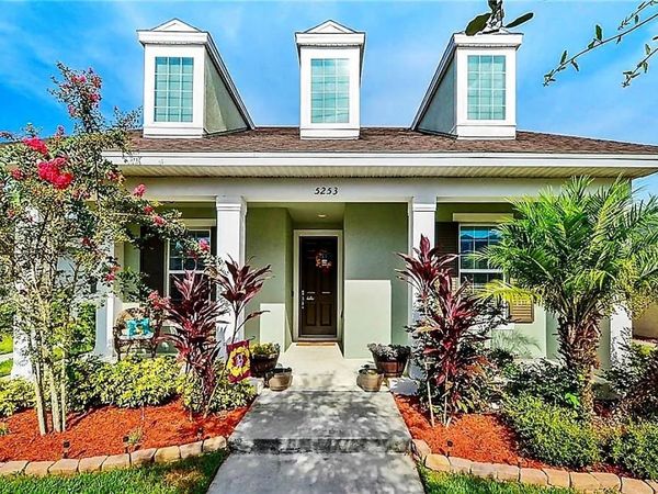 5253 SUNCATCHER DRIVE , WESLEY CHAPEL, FL 33545