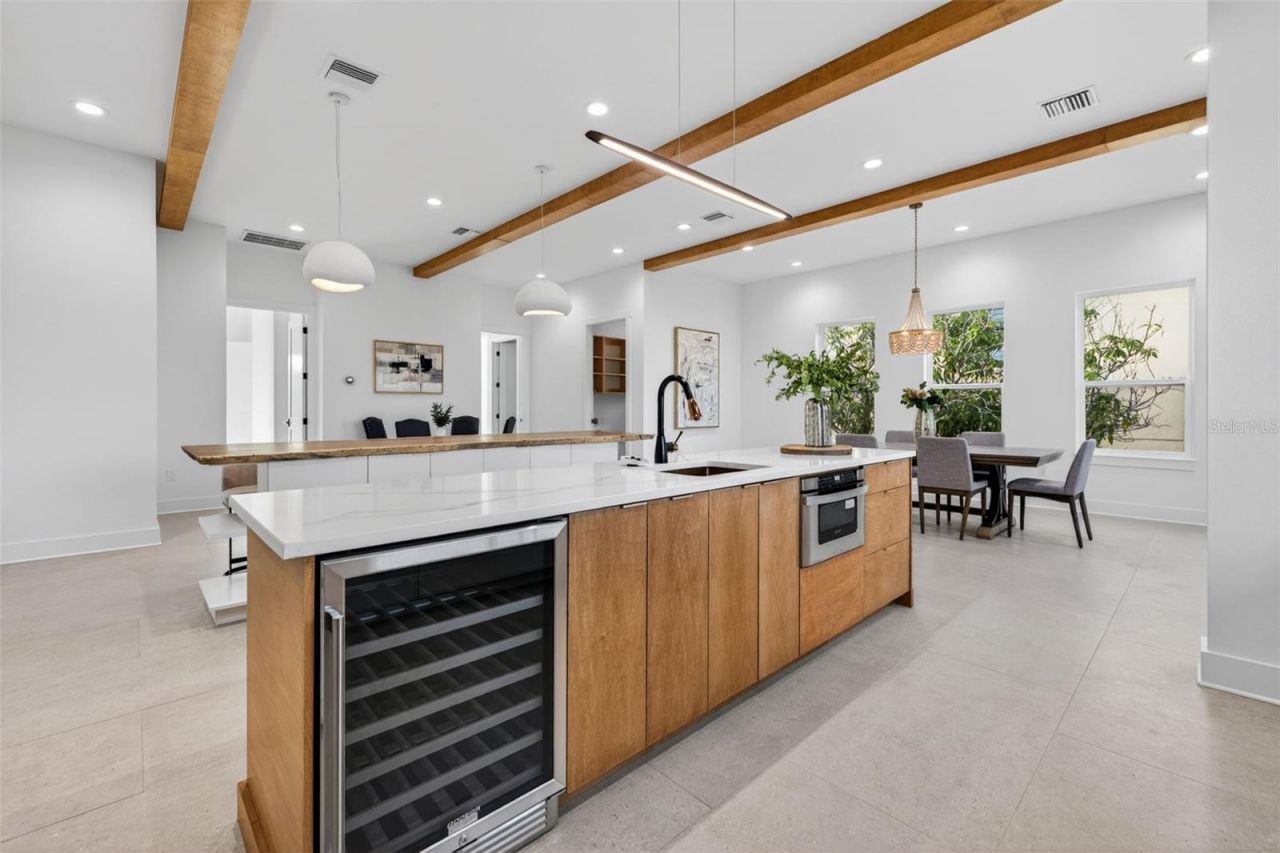 3221 Gulf Boulevard, Belleair Beach, FL 33786 Photo