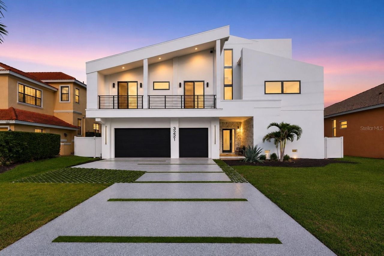 3221 Gulf Boulevard, Belleair Beach, FL 33786 Photo