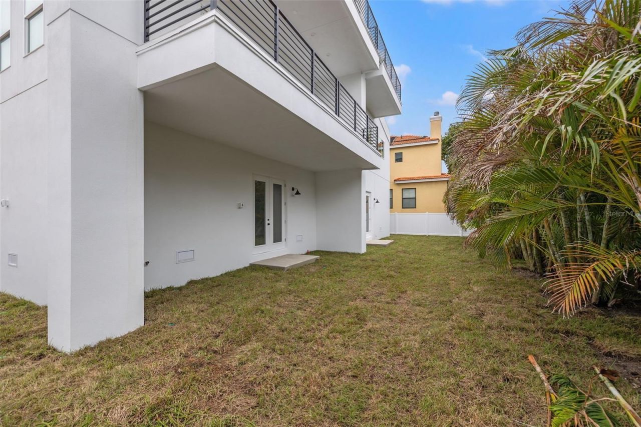 3221 Gulf Boulevard, Belleair Beach, FL 33786 Photo