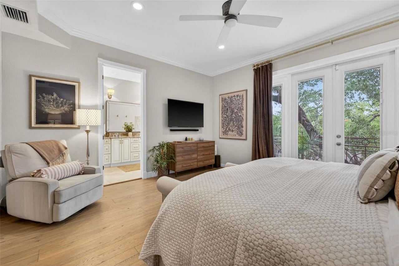 4907 Bayshore Boulevard, Unit 109, Tampa, FL 33611 Photo