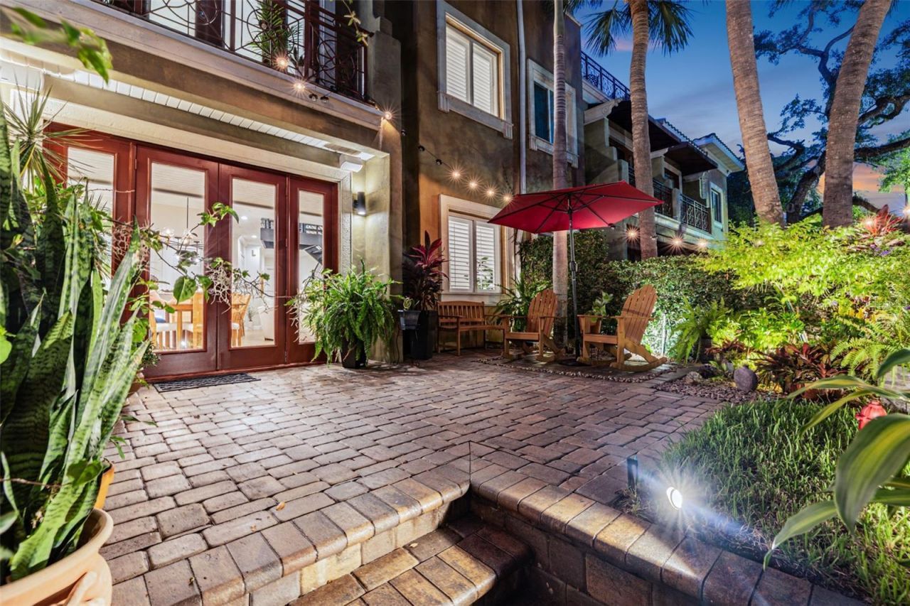 4907 Bayshore Boulevard, Unit 109, Tampa, FL 33611 Photo