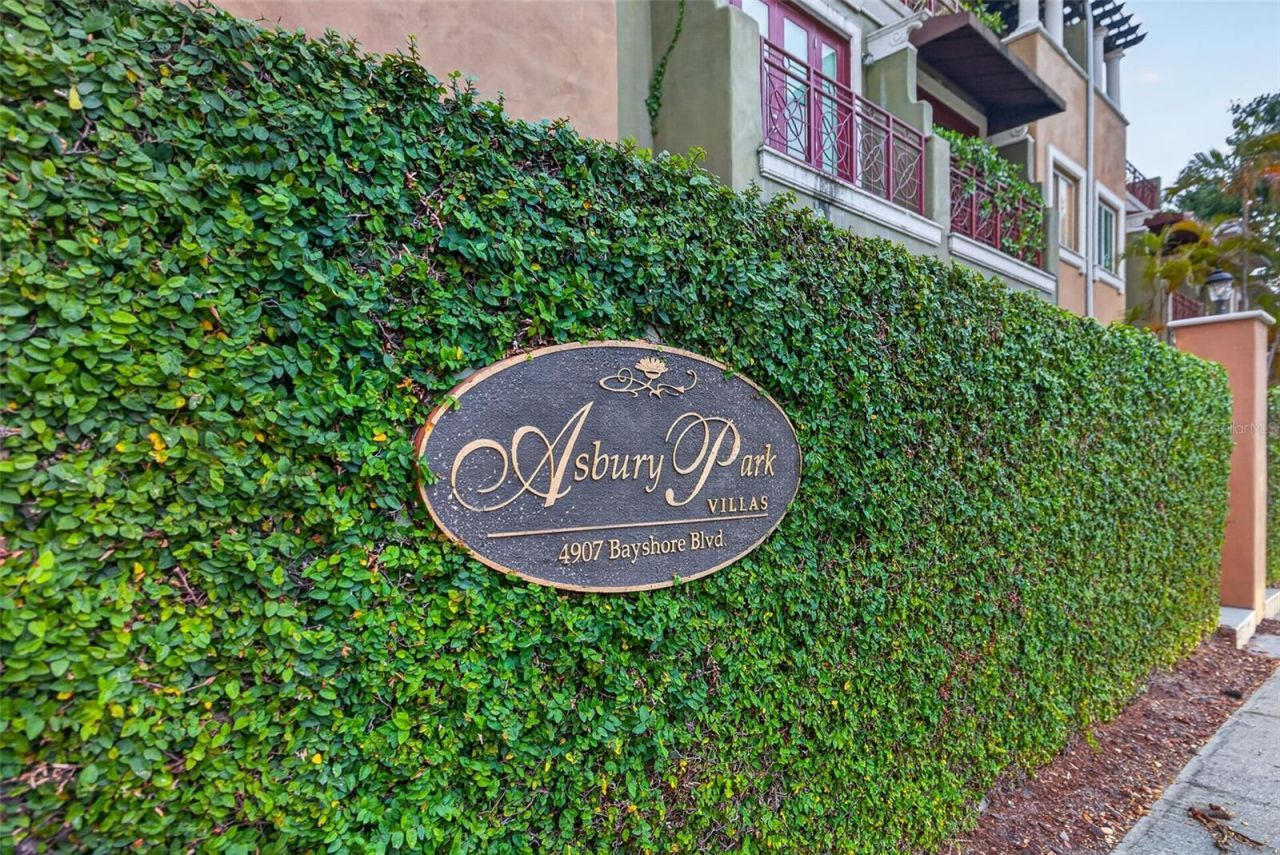 4907 Bayshore Boulevard, Unit 109, Tampa, FL 33611 Photo
