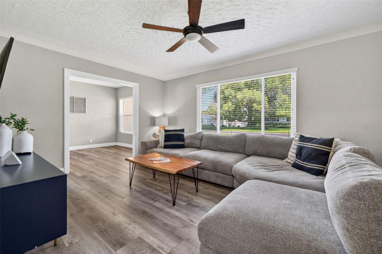 642 38th Avenue Ne, Saint Petersburg, FL 33704 Photo