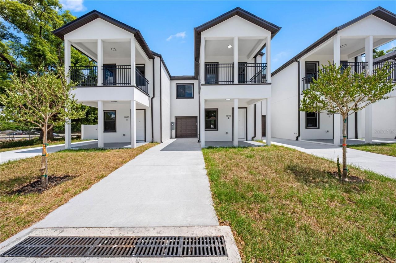 7015 N Central Avenue, Unit B, Tampa, FL 33604 Photo