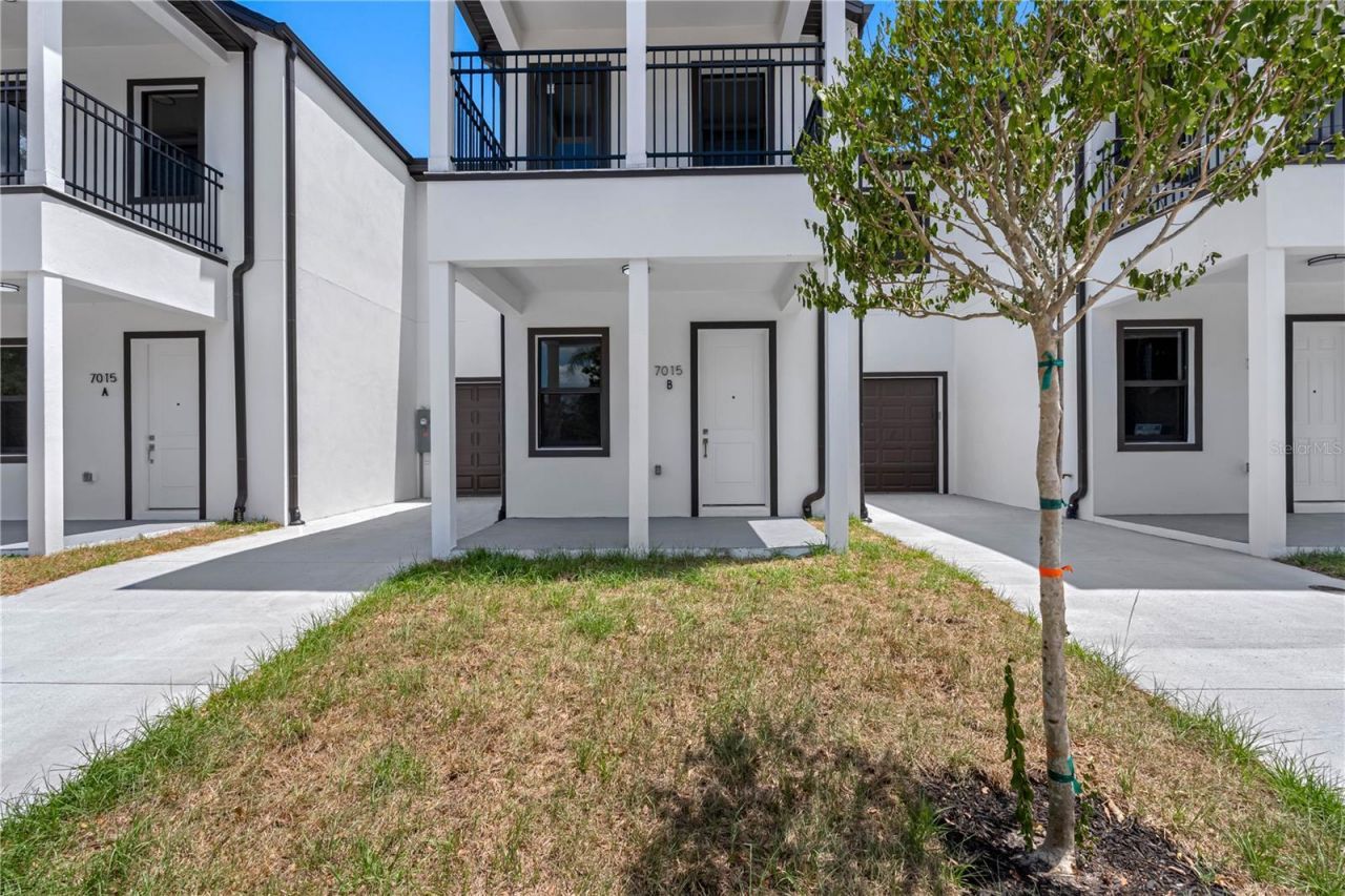 7015 N Central Avenue, Unit B, Tampa, FL 33604 Photo