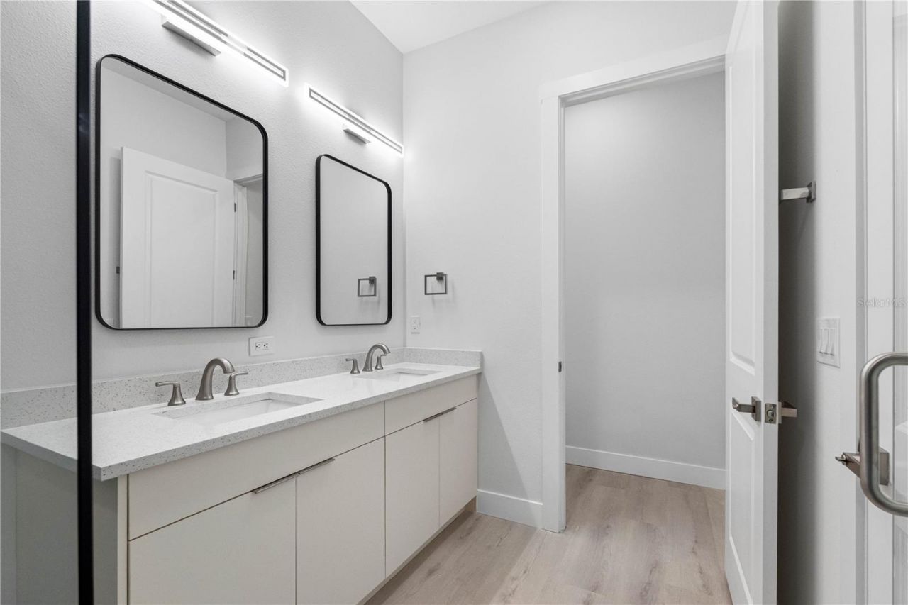 7015 N Central Avenue, Unit C, Tampa, FL 33604 Photo