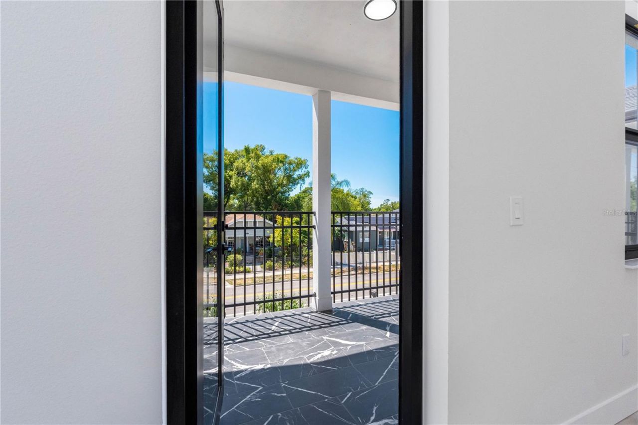 7015 N Central Avenue, Unit C, Tampa, FL 33604 Photo