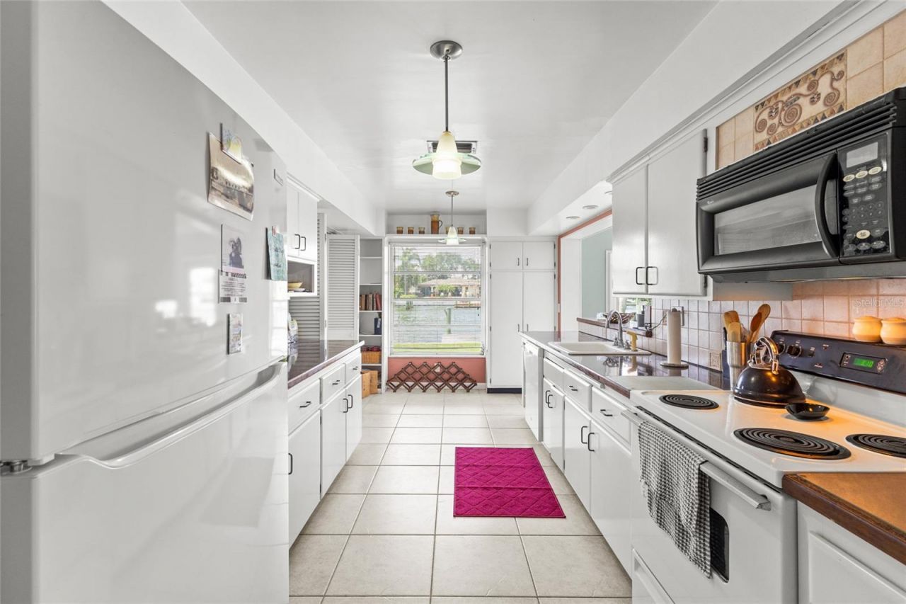 4133 49th Avenue S, Saint Petersburg, FL 33711 Photo