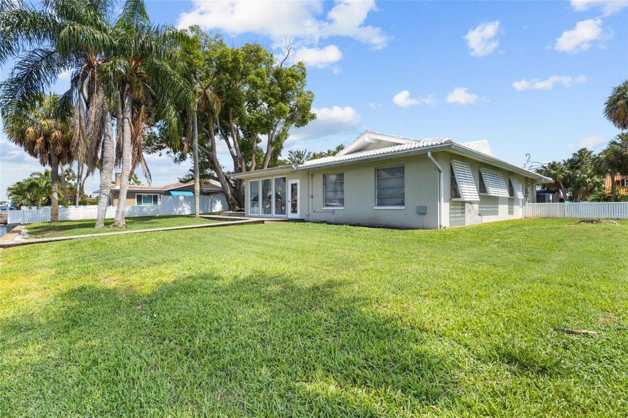 4133 49th Avenue S, Saint Petersburg, FL 33711 Photo