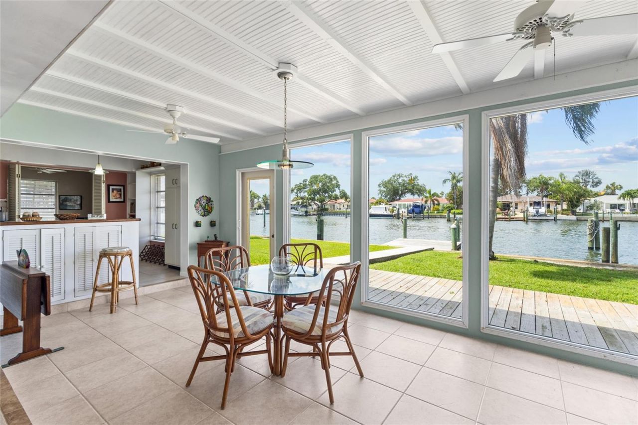 4133 49th Avenue S, Saint Petersburg, FL 33711 Photo