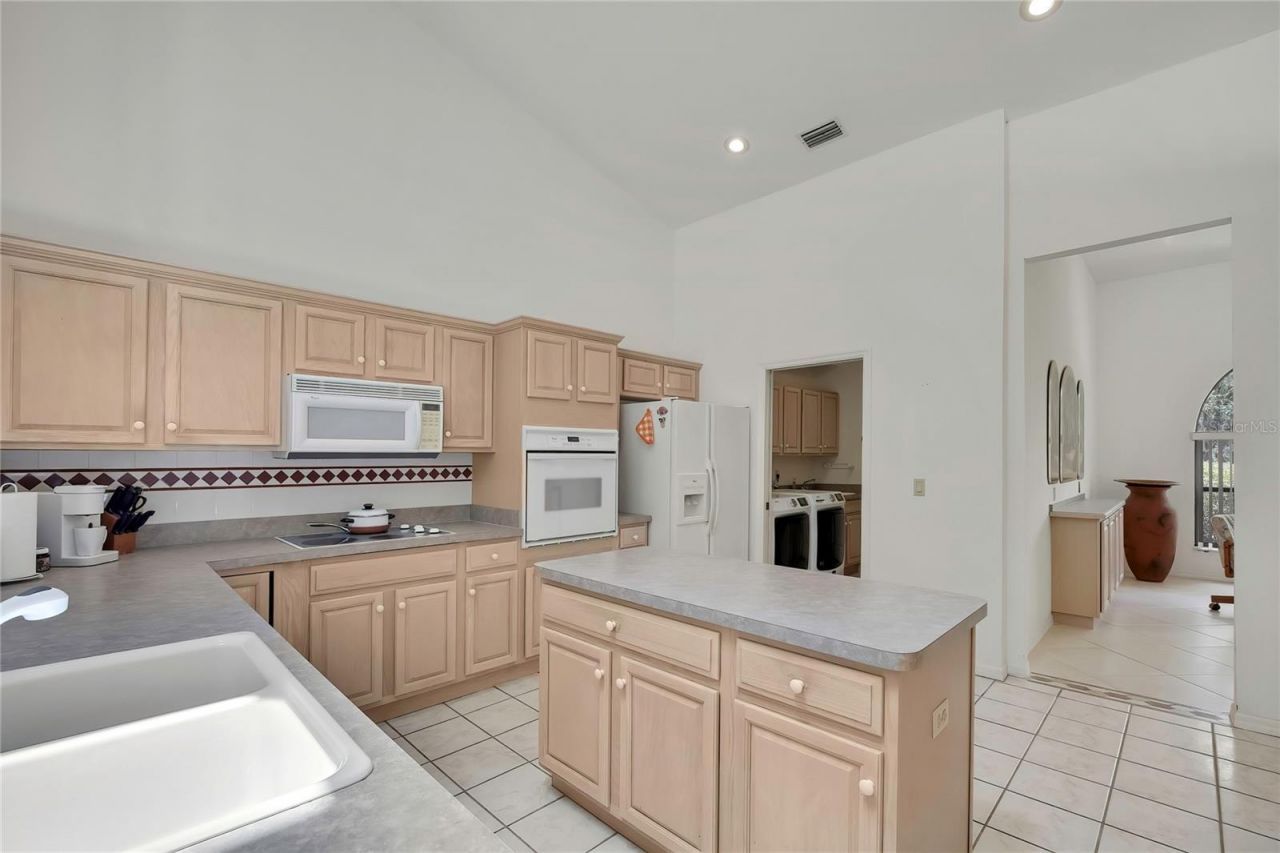 862 W National Street, Hernando, FL 34442 Photo