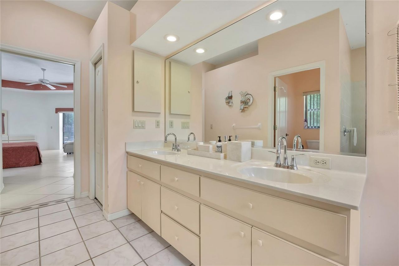 862 W National Street, Hernando, FL 34442 Photo