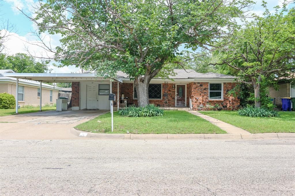 617 June Drive, White Settlement, TX 76108 Main Photo
