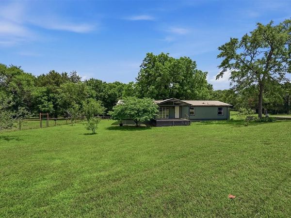 150 Gilbreath Road, Sadler, TX 76264