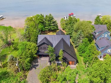 18570 Norell Avenue N, Marine On Saint Croix, MN 55047