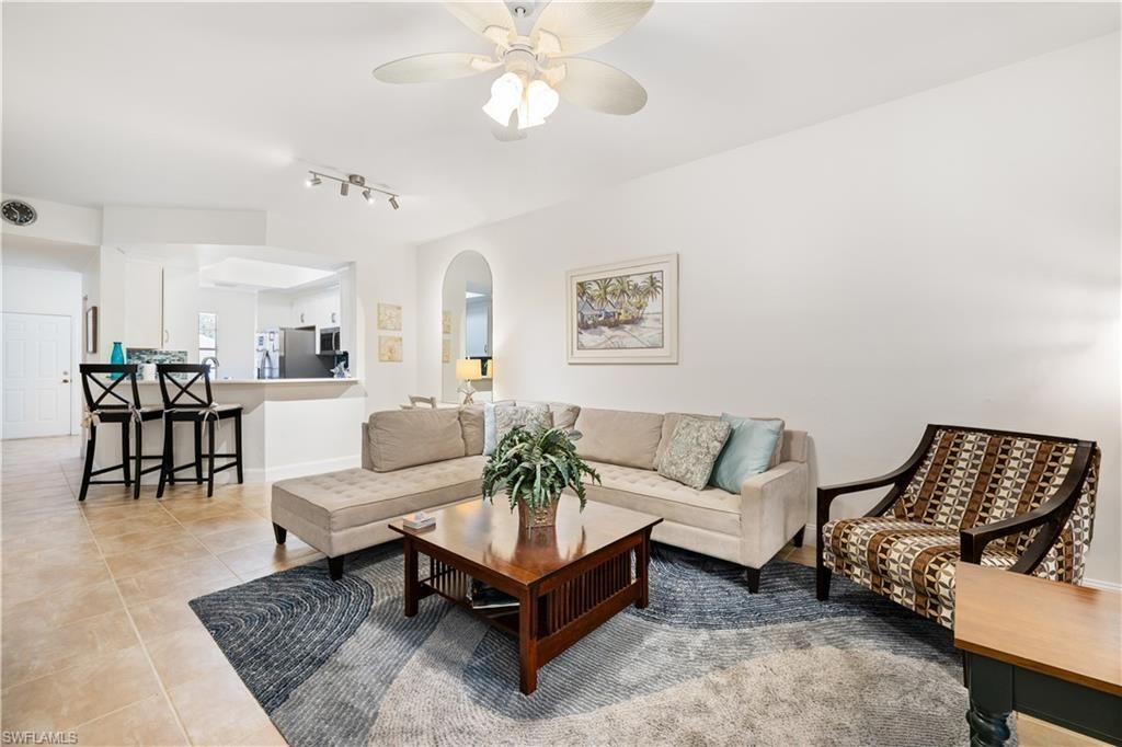 757 Wiggins Lake Dr , Unit 106, Naples, FL 34110 Photo