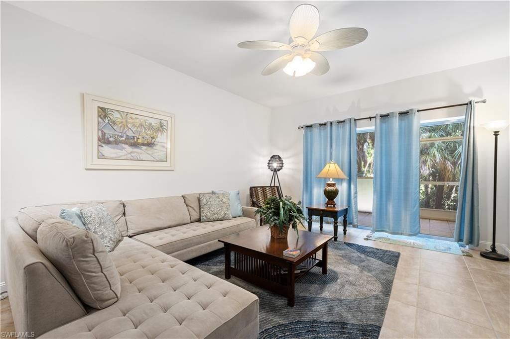 757 Wiggins Lake Dr , Unit 106, Naples, FL 34110 Photo