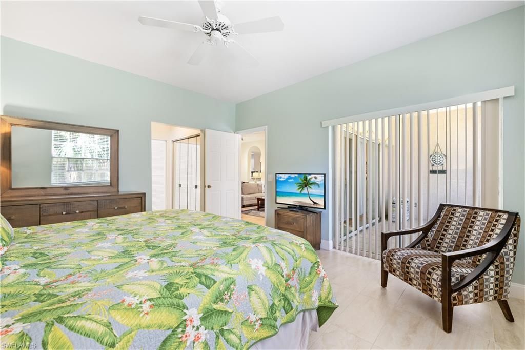 757 Wiggins Lake Dr , Unit 106, Naples, FL 34110 Photo