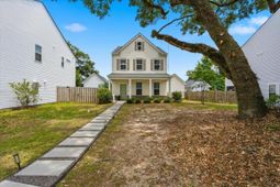 489 Spring Hollow Drive photo 4