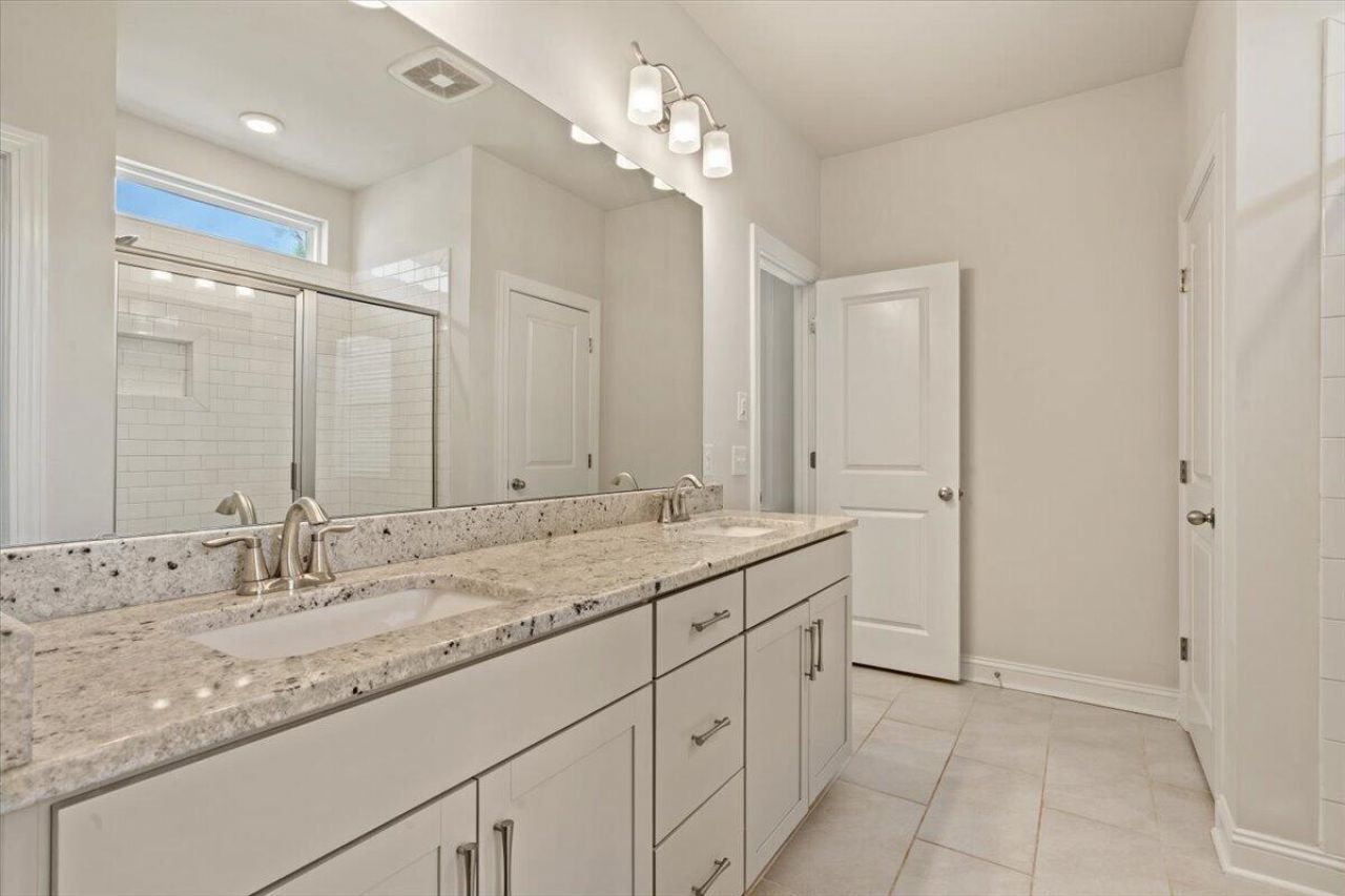489 Spring Hollow Drive Photo 43