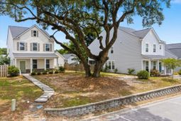 489 Spring Hollow Drive photo 4