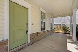 489 Spring Hollow Drive photo 4