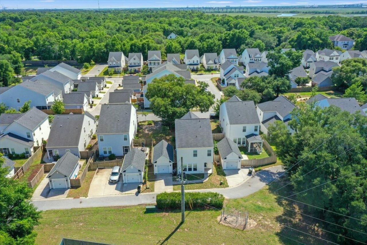 489 Spring Hollow Drive Photo 77