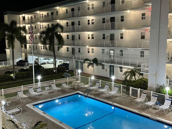 4629 Poinciana Street, Unit 211, Lauderdale-By-The-Sea, FL 33308