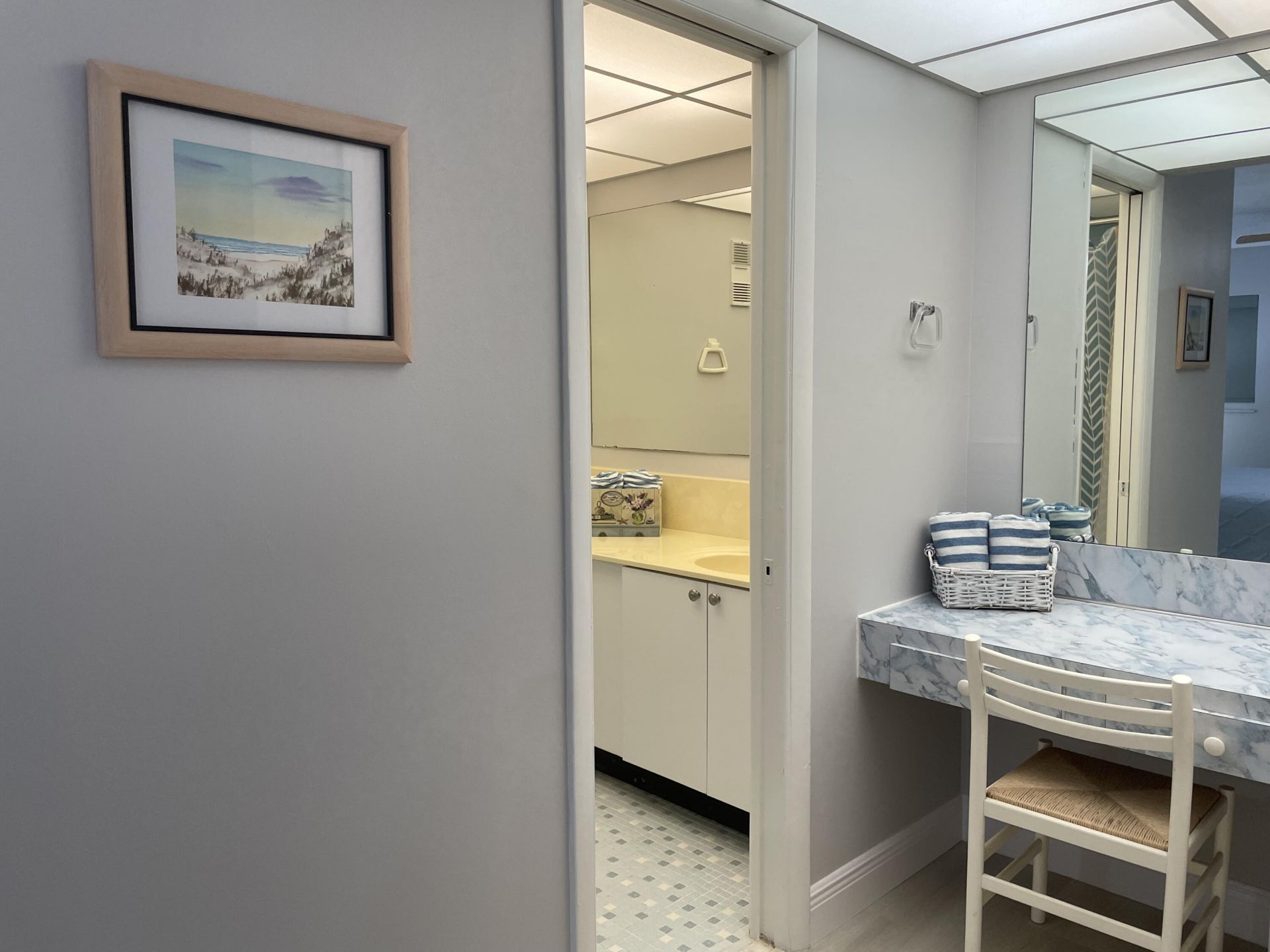 4629 Poinciana Street, Unit 211, Lauderdale by the Sea, FL 33308 Photo