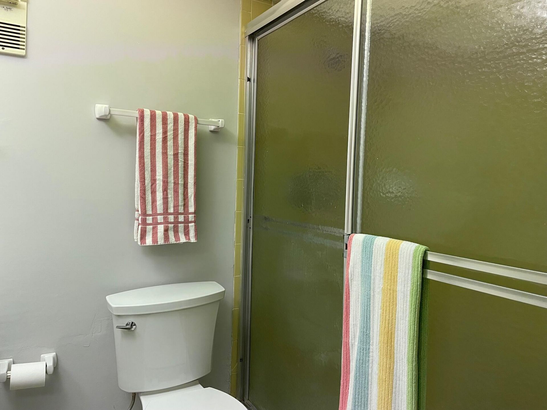 4629 Poinciana Street, Unit 211, Lauderdale by the Sea, FL 33308 Photo