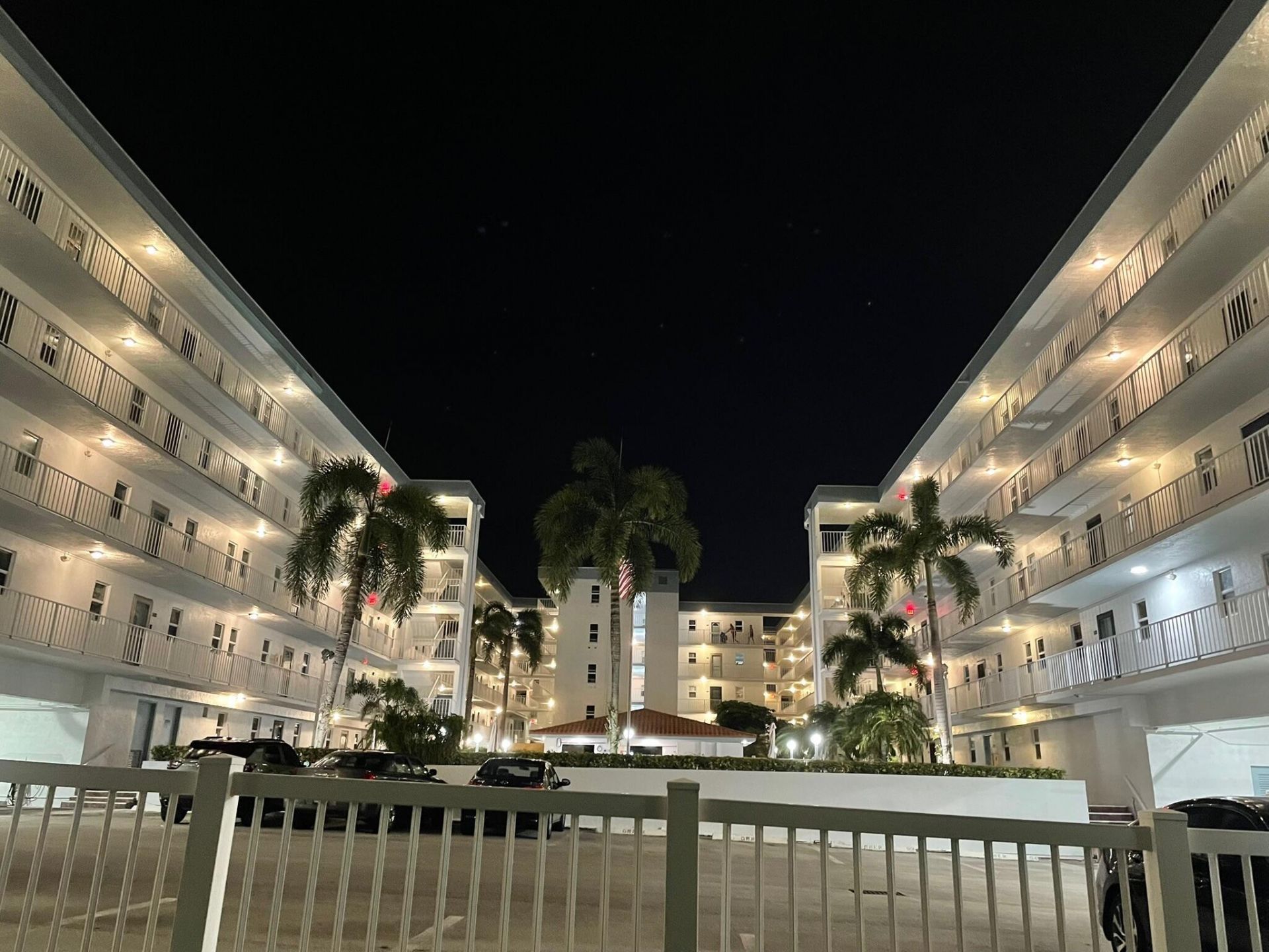 4629 Poinciana Street, Unit 211, Lauderdale by the Sea, FL 33308 Photo