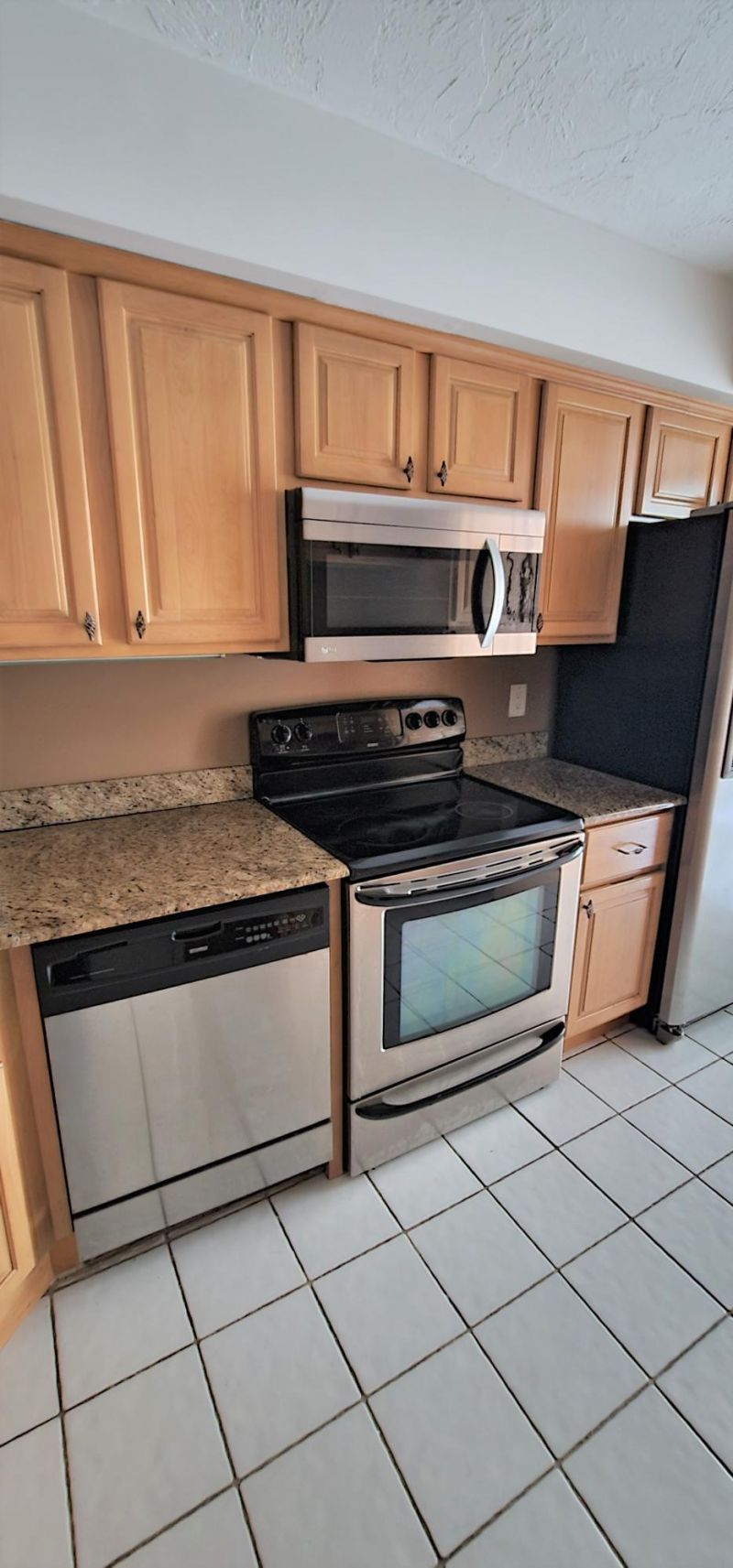2425 Presidential Way, Unit 402, West Palm Beach, FL 33401 Photo