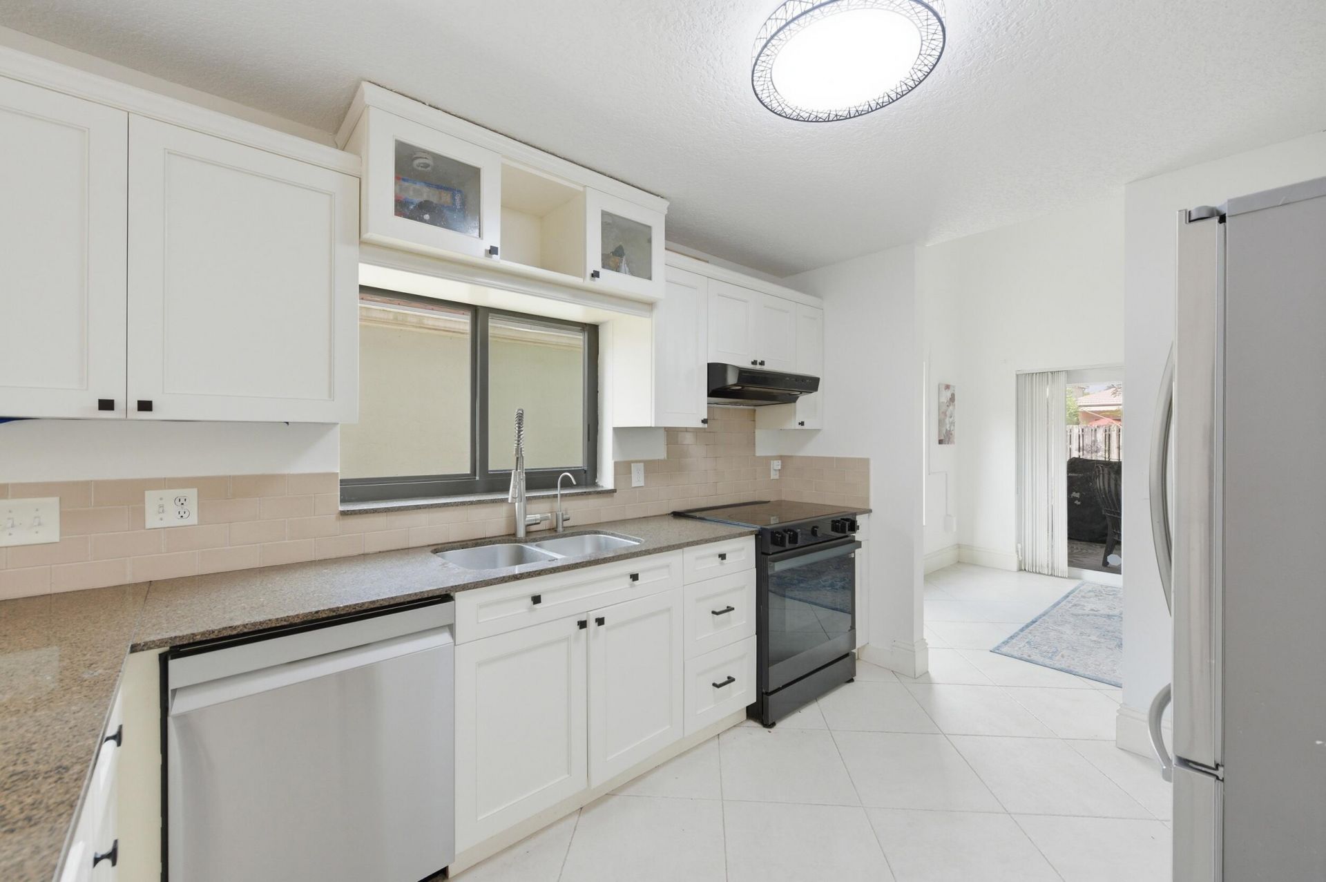 7680 NW 61st Terrace, Parkland, FL 33067 Photo