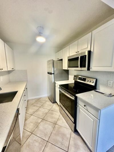 1047 Exeter C, Boca Raton, FL 33434 Photo