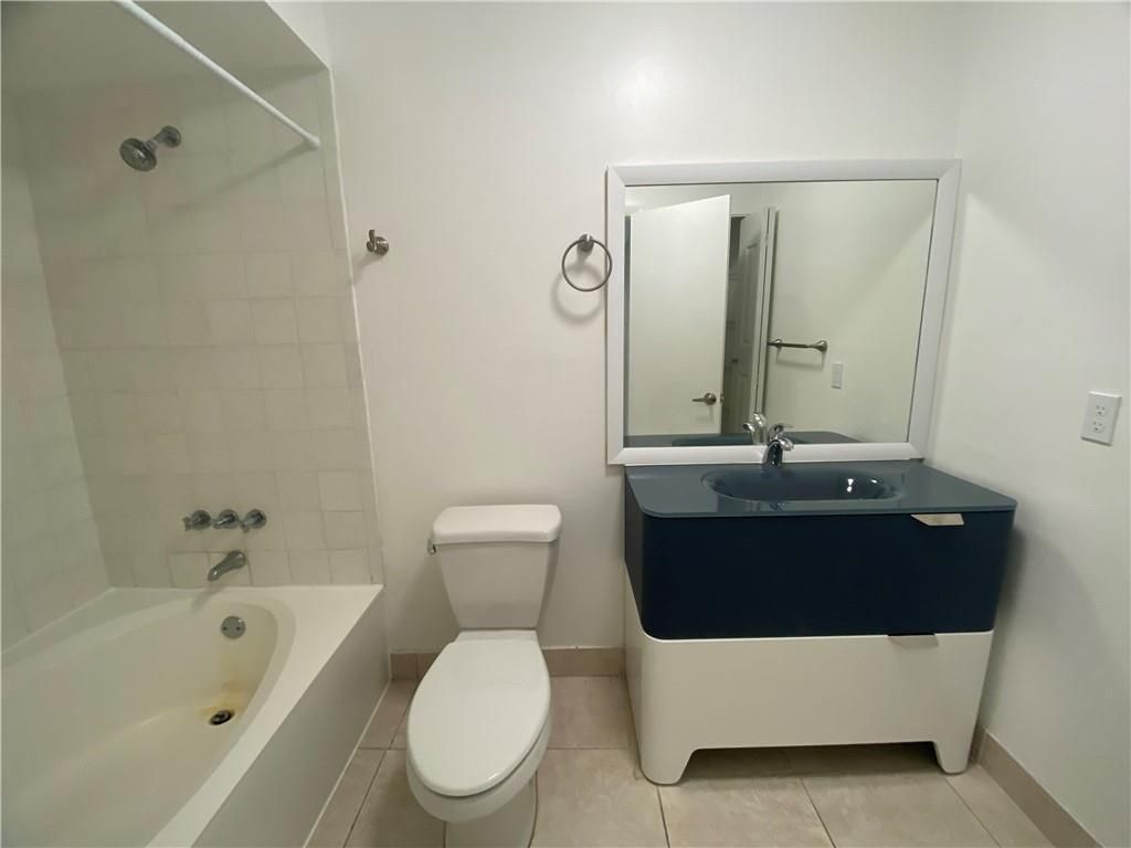 191 Wimbledon Lake Drive, Plantation, FL 33324 Photo