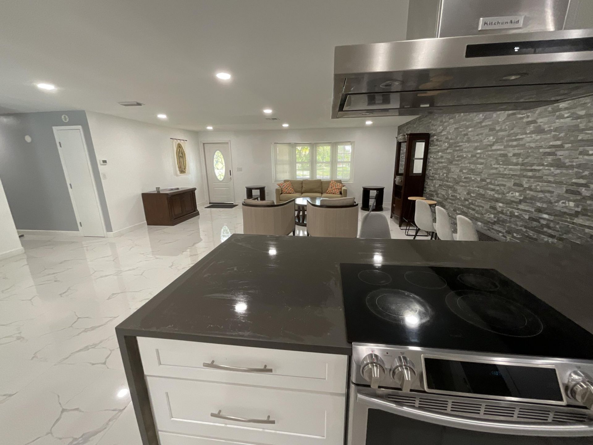 3205 NW 87th Avenue, Coral Springs, FL 33065 Photo