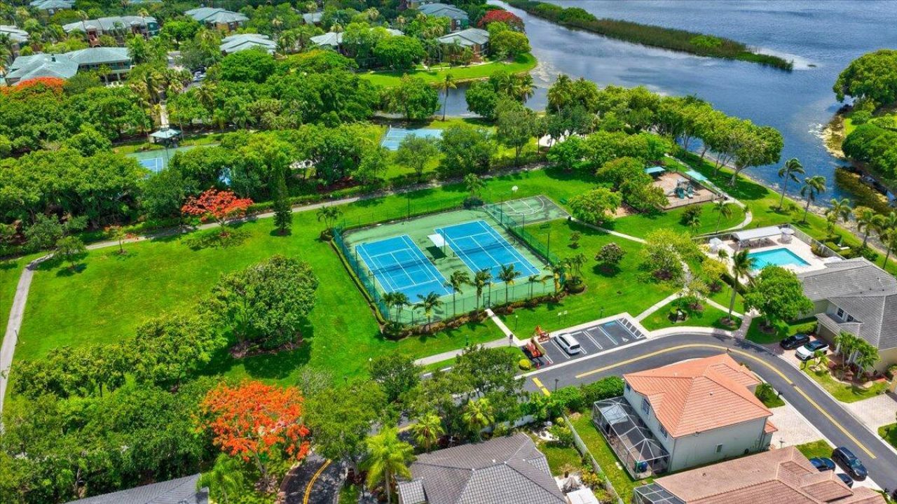 11642 NW 13th Manor, Coral Springs, FL 33071 Photo