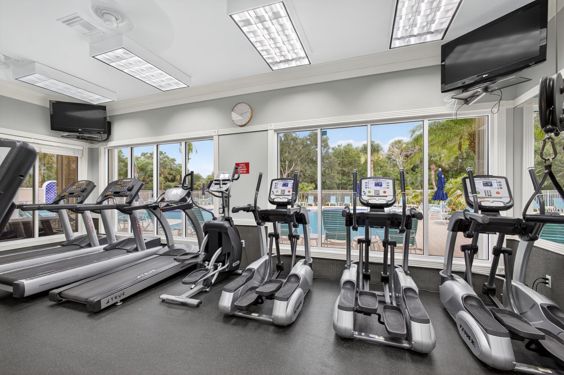 8522 SE Retreat Drive, Hobe Sound, FL 33455 Photo