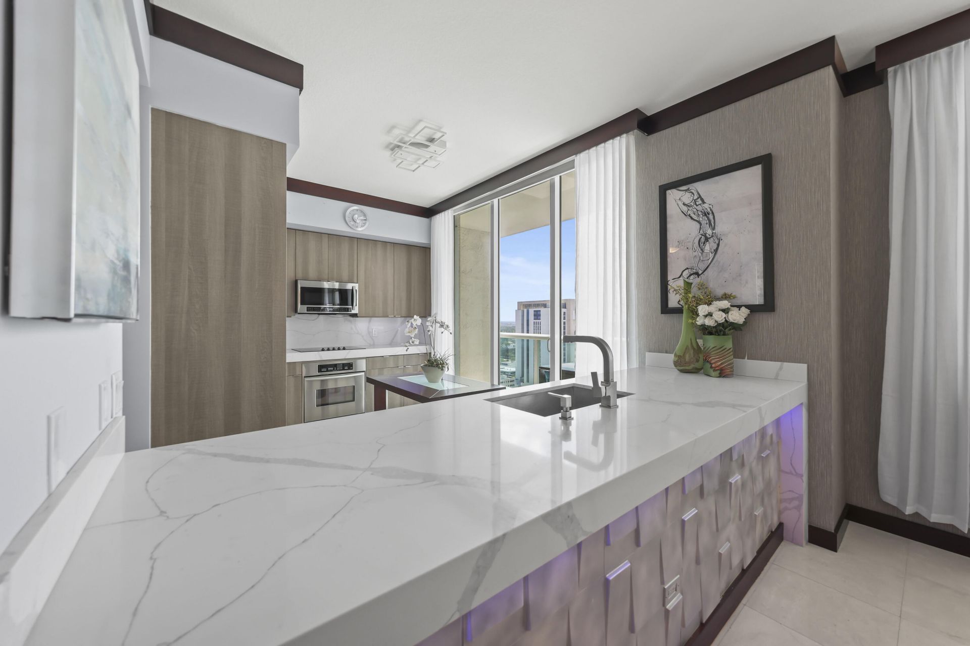 347 N New River Drive E, Unit Ph 4, Fort Lauderdale, FL 33301 Photo