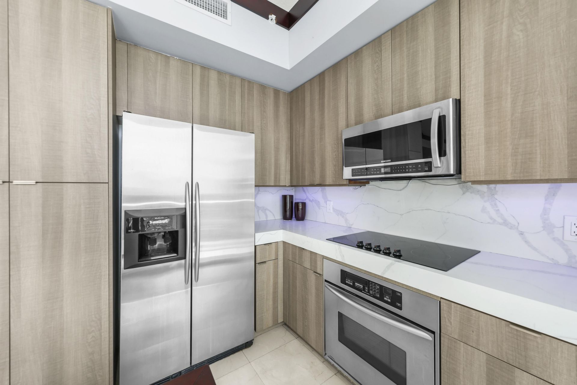 347 N New River Drive E, Unit Ph 4, Fort Lauderdale, FL 33301 Photo