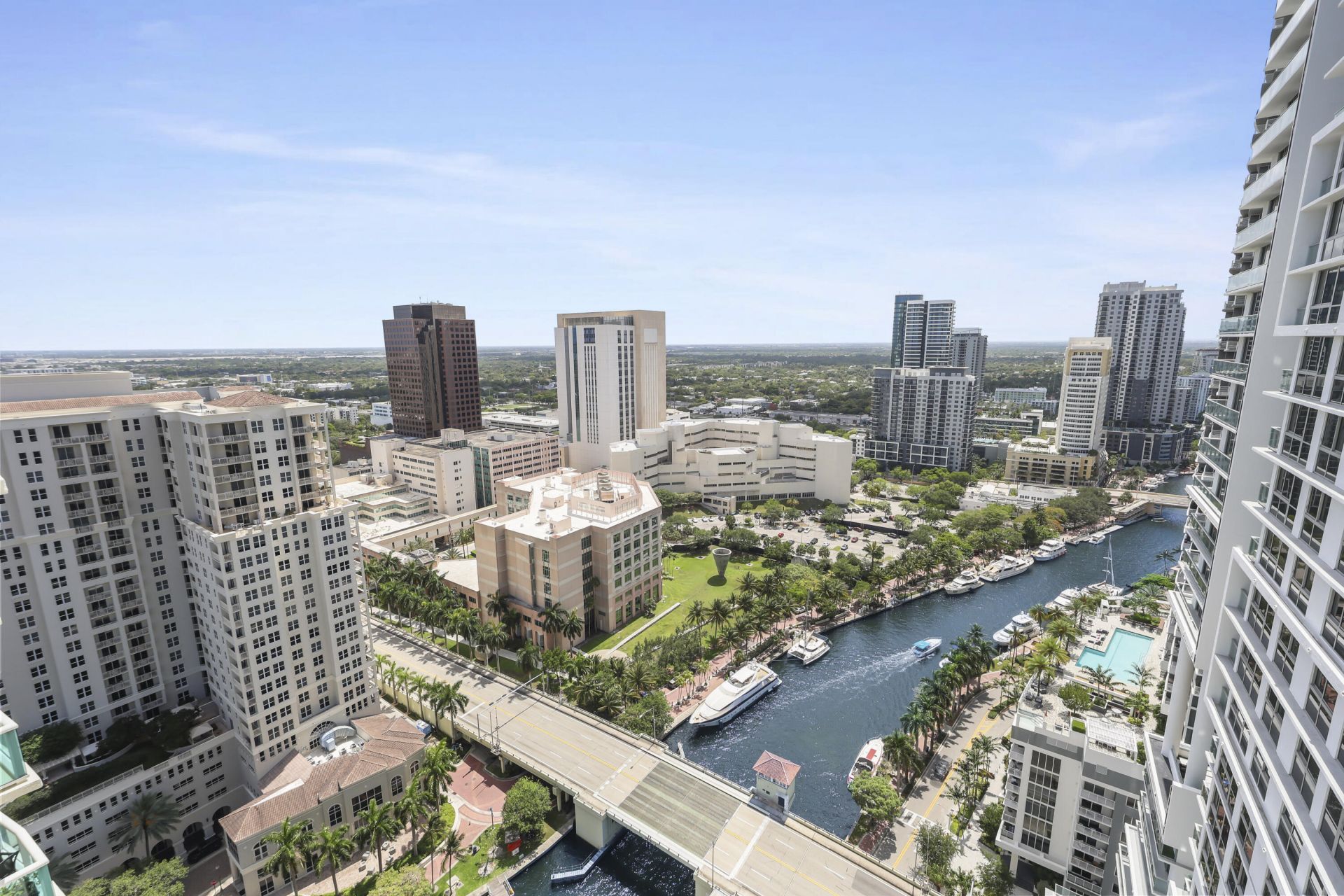 347 N New River Drive E, Unit Ph 4, Fort Lauderdale, FL 33301 Photo