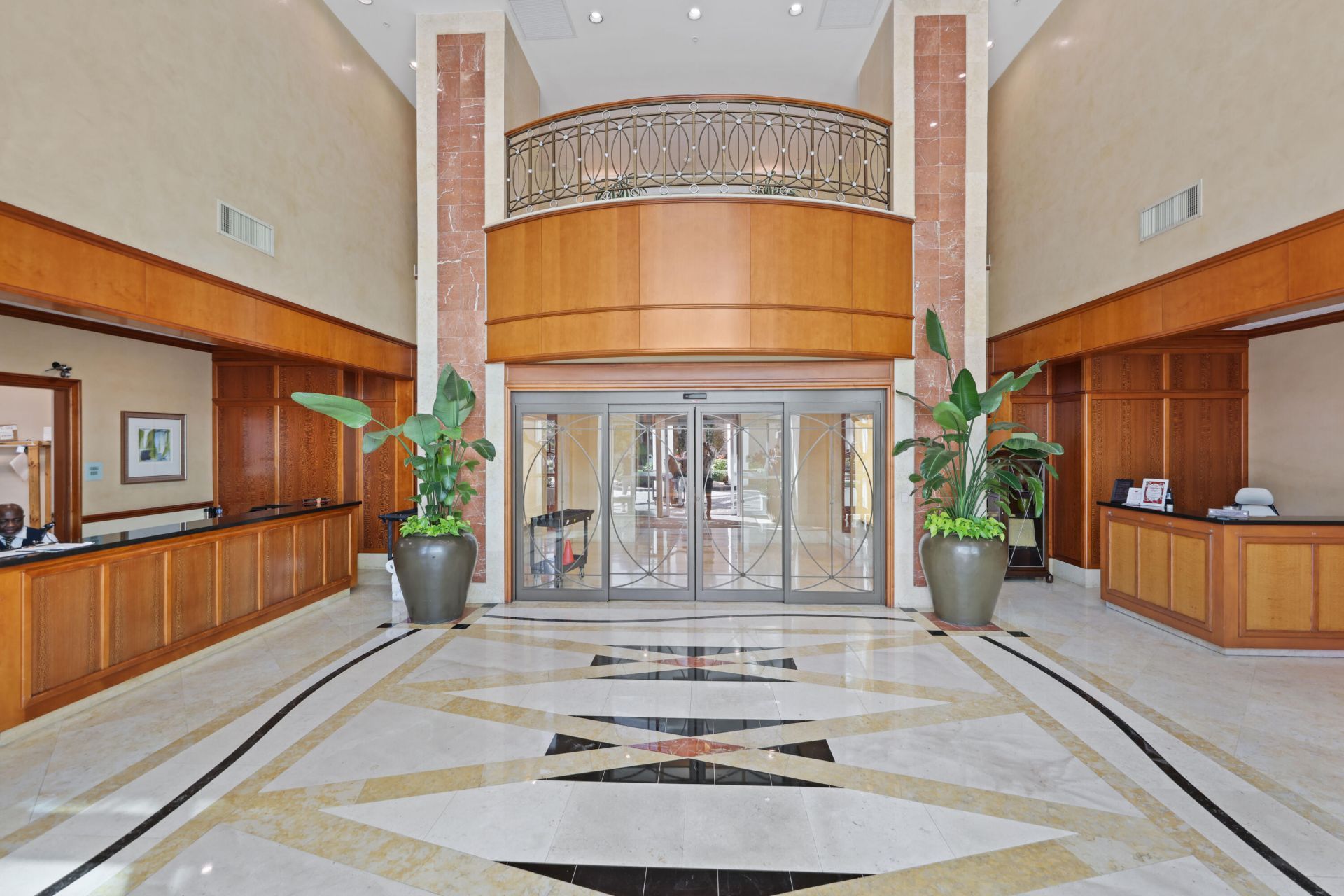 347 N New River Drive E, Unit Ph 4, Fort Lauderdale, FL 33301 Photo