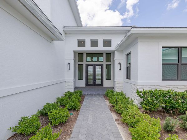 13265 SW Shinnecock Drive, Port St. Lucie, FL 34987