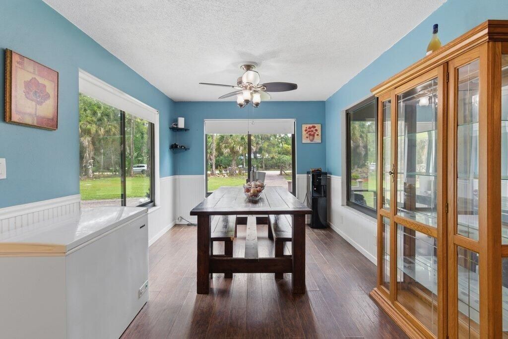 16888 Hialeah Drive W, The Acreage, FL 33470 Photo