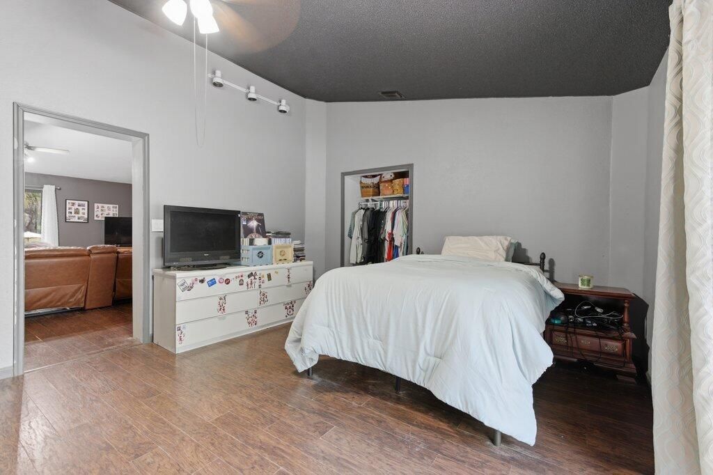 16888 Hialeah Drive W, The Acreage, FL 33470 Photo