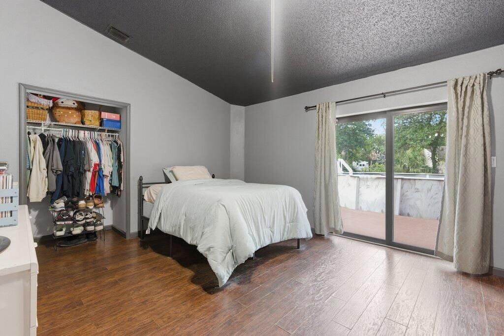 16888 Hialeah Drive W, The Acreage, FL 33470 Photo
